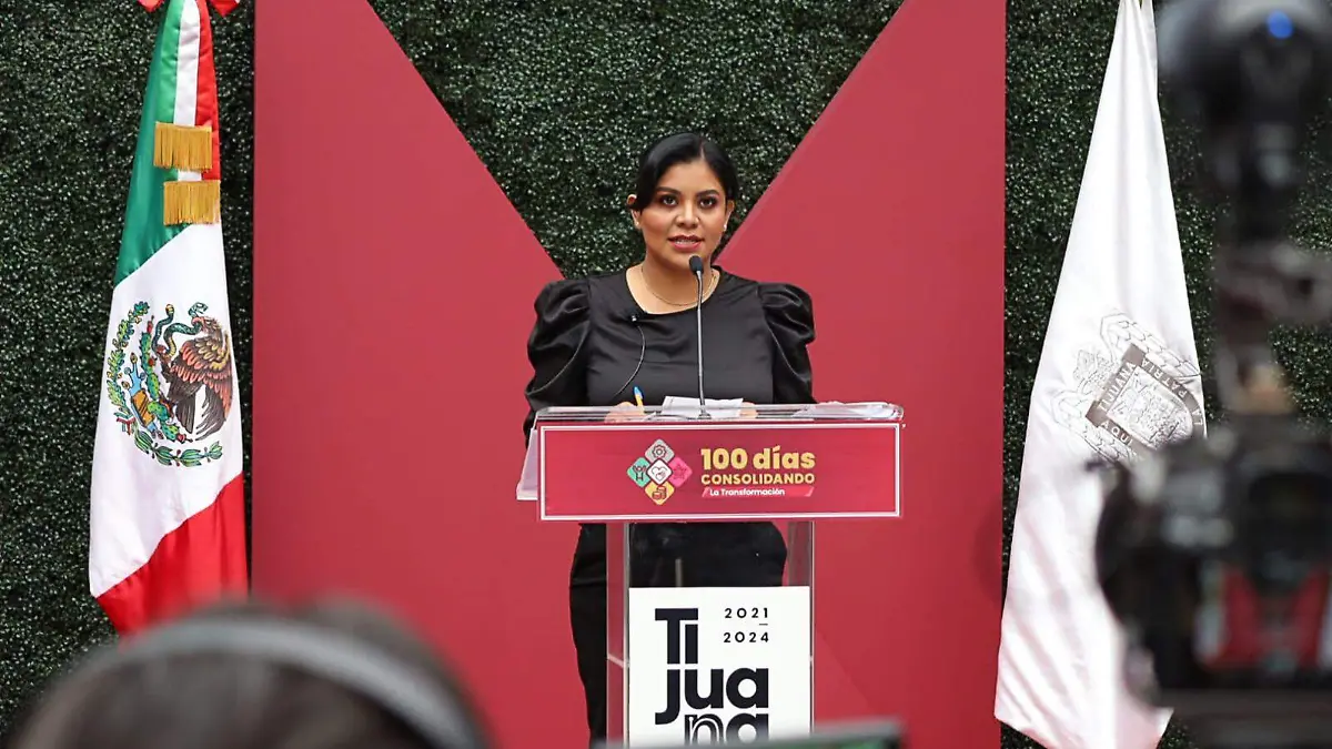 Montserrat-Caballero-Ramírez