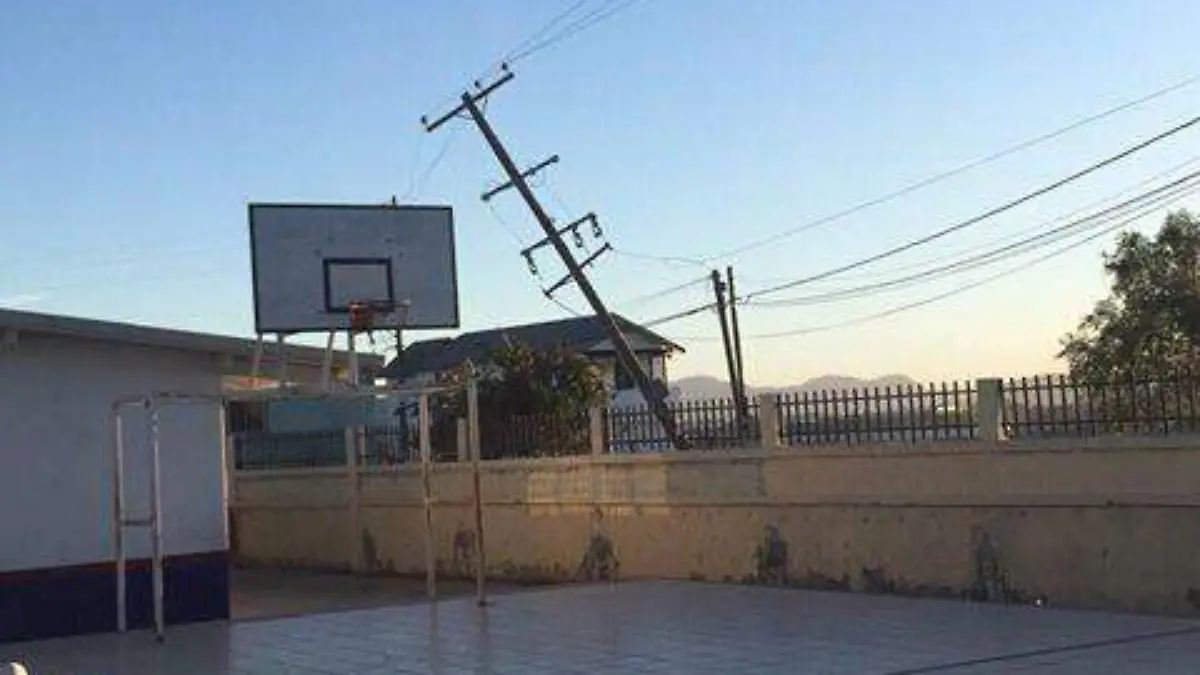 Poste escuela