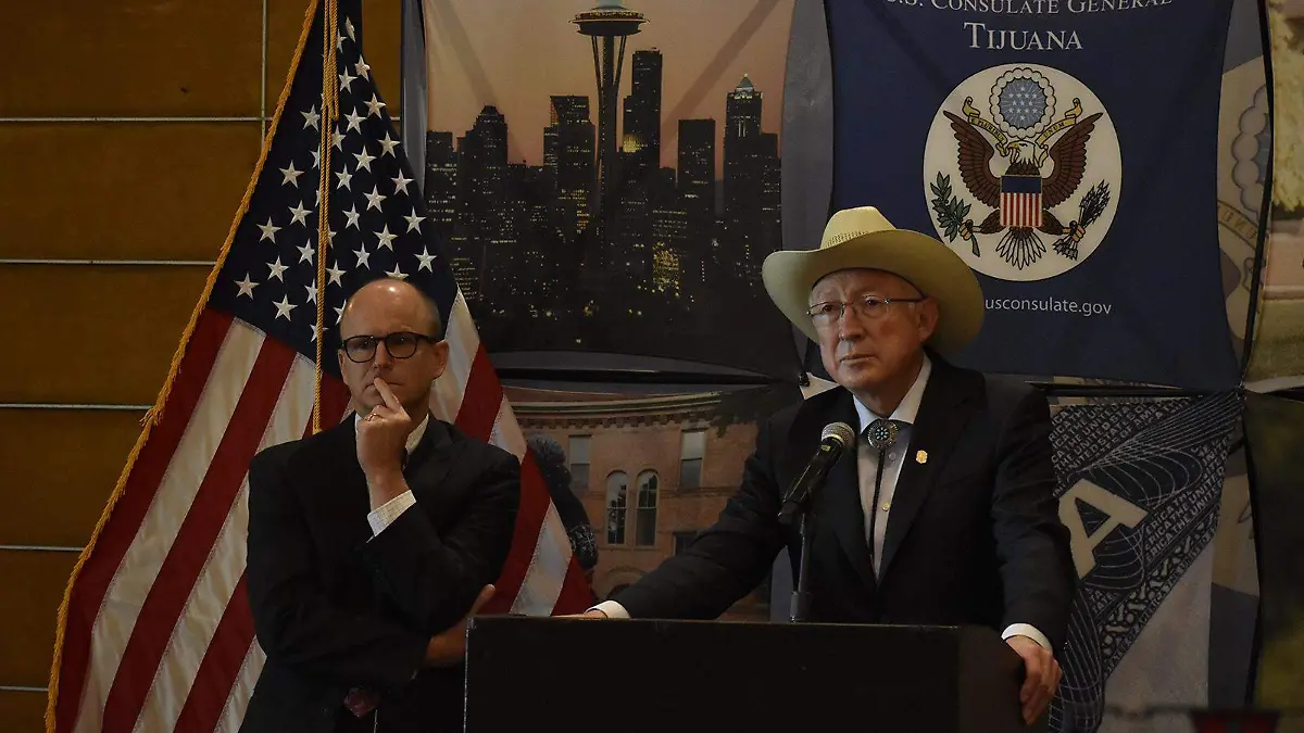 Ken-Salazar-Thomas-E-Reott