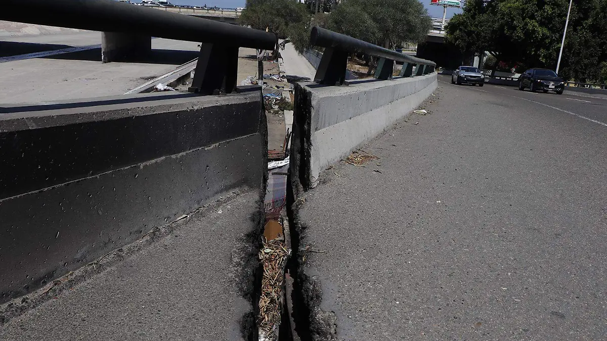 Puente-Peatonal-El-Chaparral