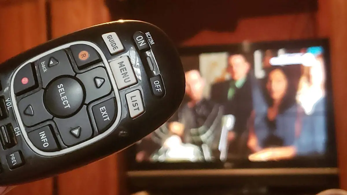 Dispositivos-Electrónicos