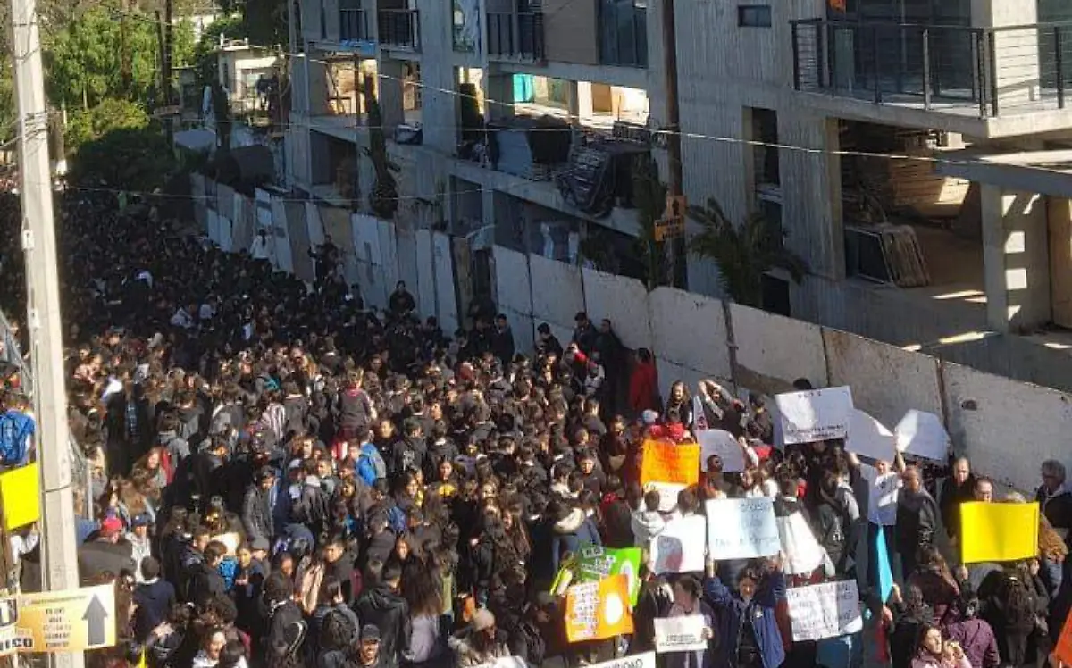 Estudiantes Construcción rampa 