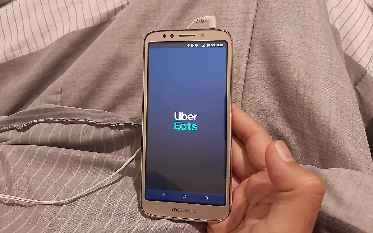 Celular, aplicación