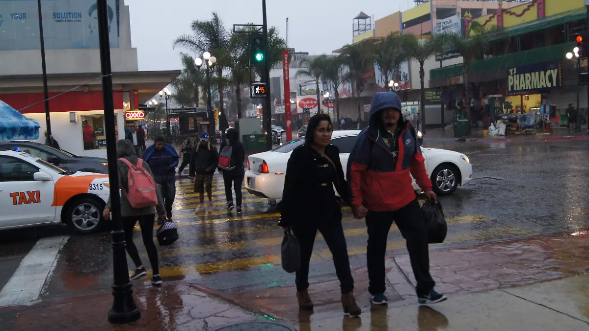 LLUVIA (1)