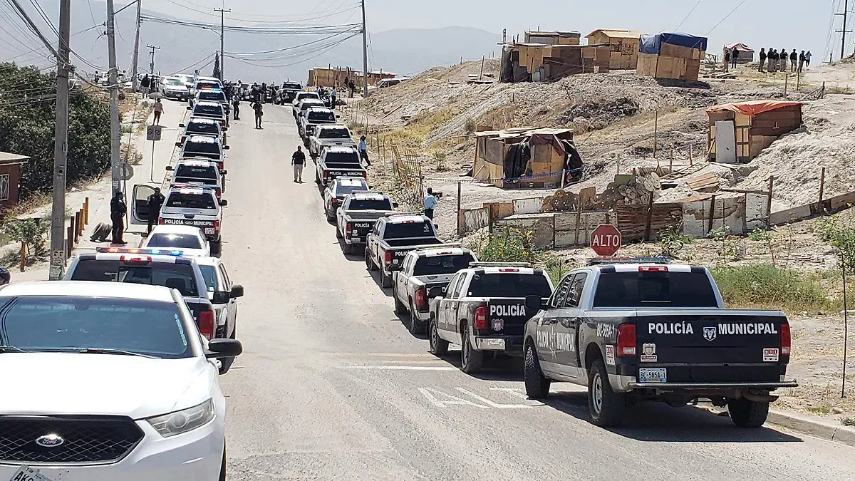 Desalojan-el-Cerro-de-las-Abejas