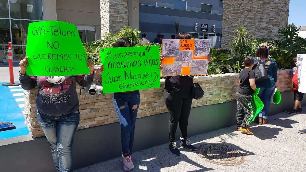 Protestan vecinos vs Jorge Elías dueño de "Blue Propane