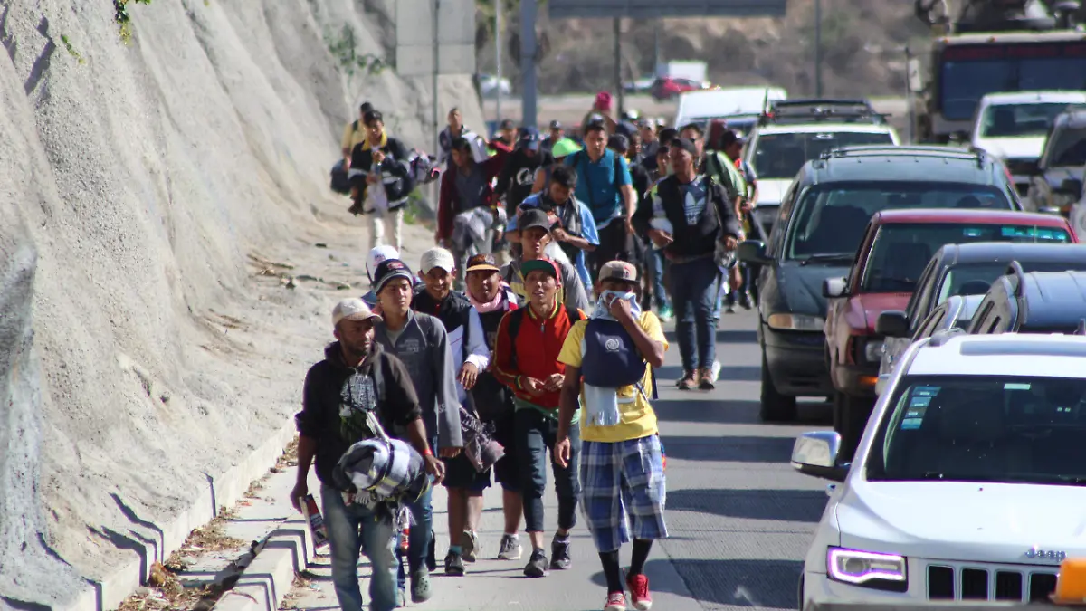 CAMINATA MIGRANTES (4)