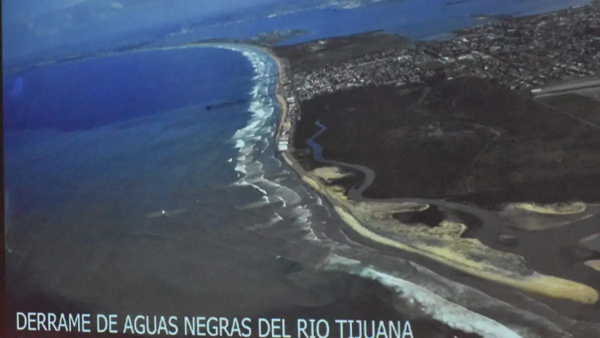 derrame de aguas negras rio tijuana