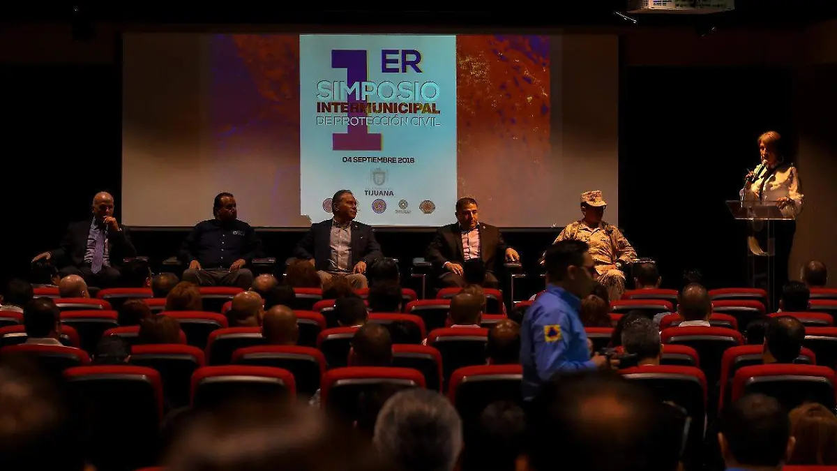Celebran 1er Simposio de Protección Civil