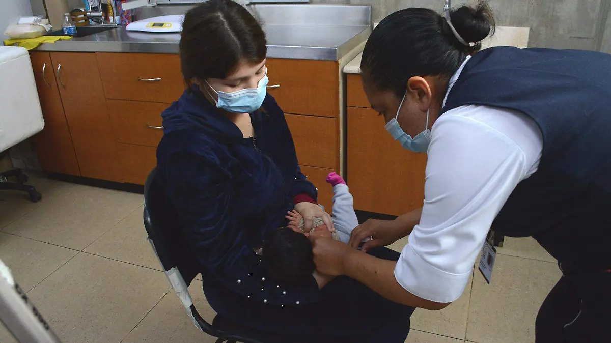 Aplicación-de-vacuna