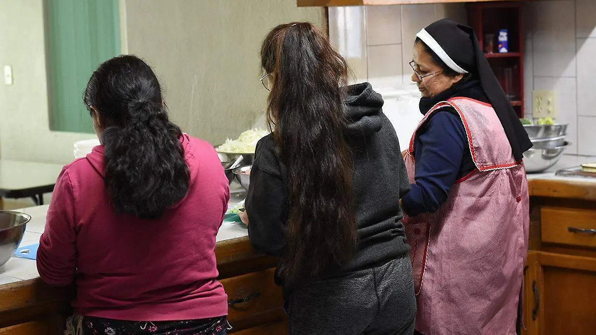 Una mujer, una hermana