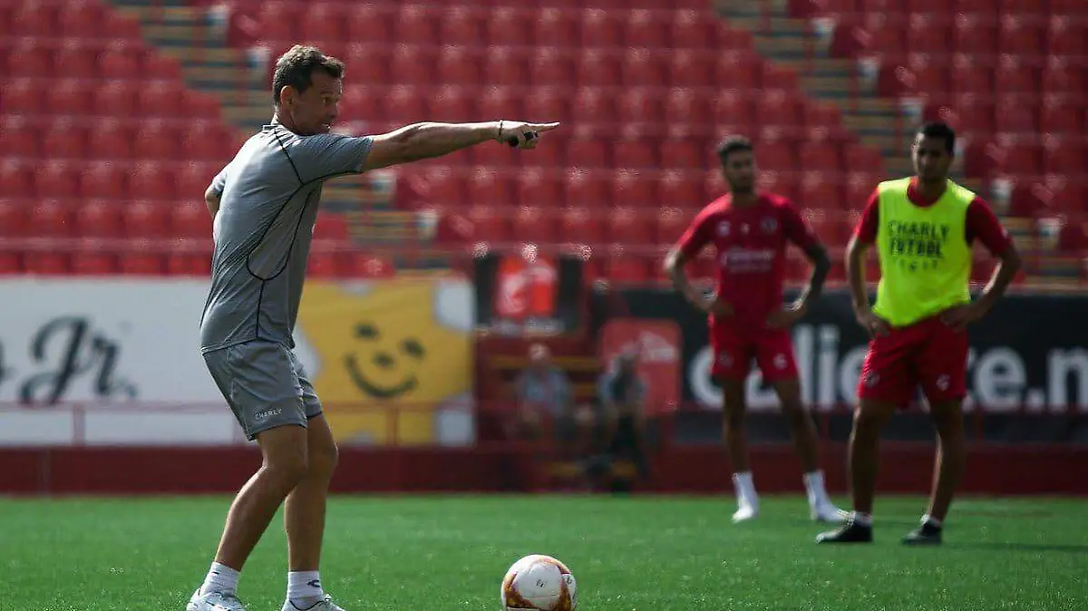 1a54123b-6d21-47cd-bb1d-498d6a6a87d6