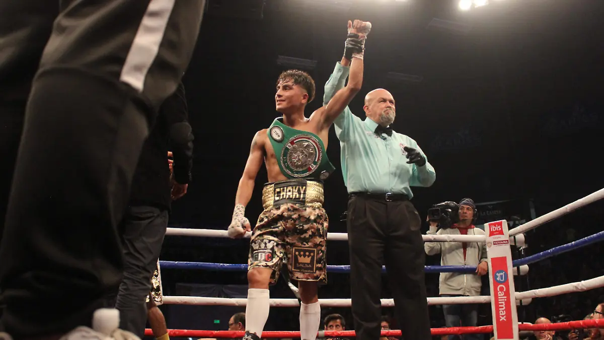 Víctor “Chacky” Sandoval