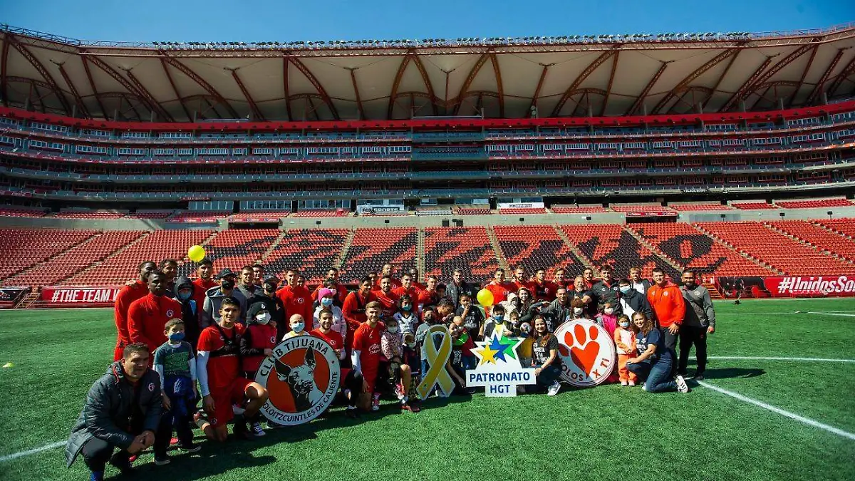 Xolos y niños contra el cáncer