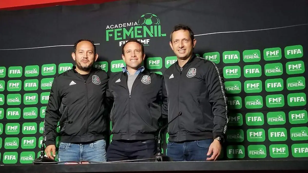 Academia femenil