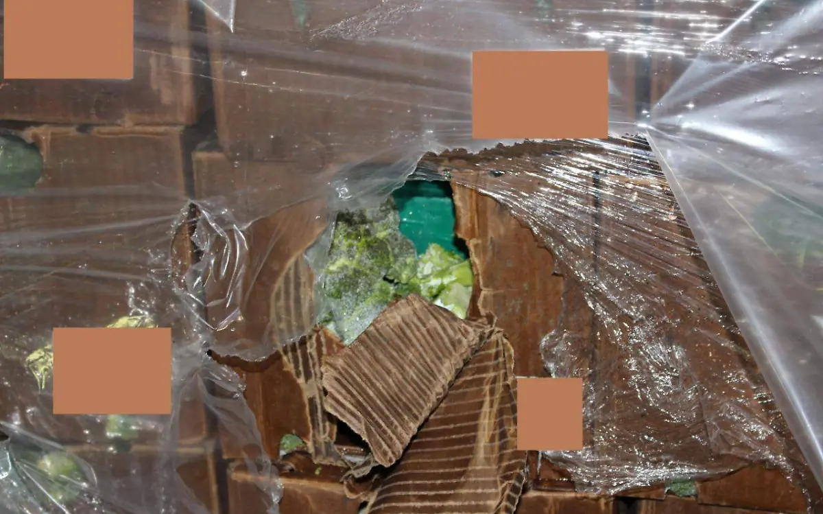 Droga en la garita de Otay Mesa