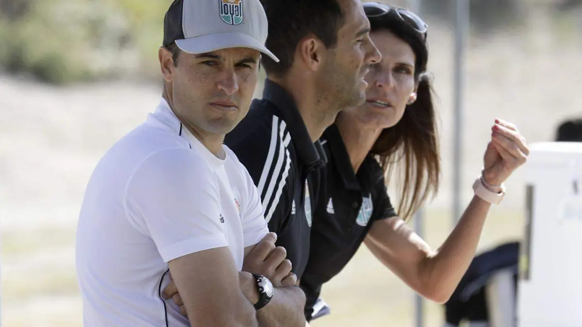 dbdcaf4c-56d6-48df-ba61-ac9cd8bc5e3e