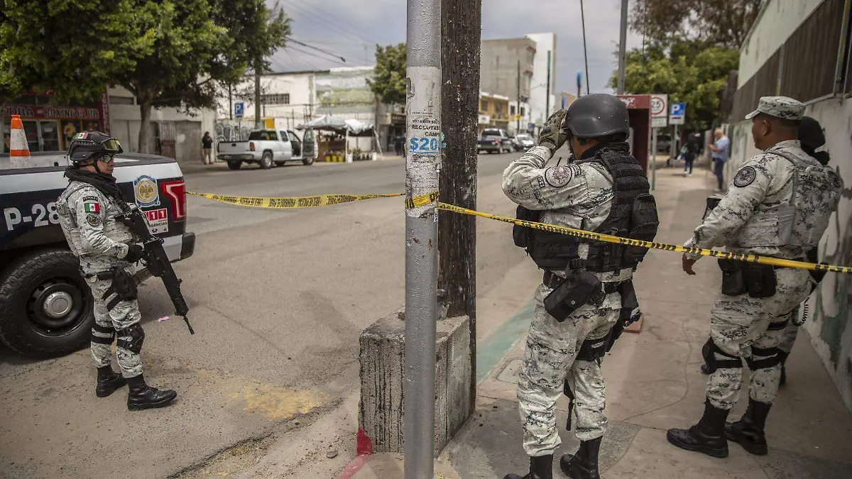 927972_Bombero Asesinado Tijuana-2_web