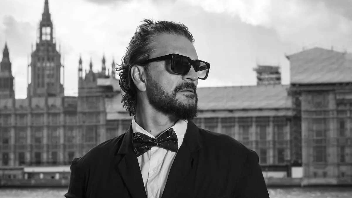 Arjona1