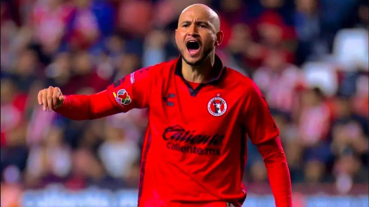 Carlos González