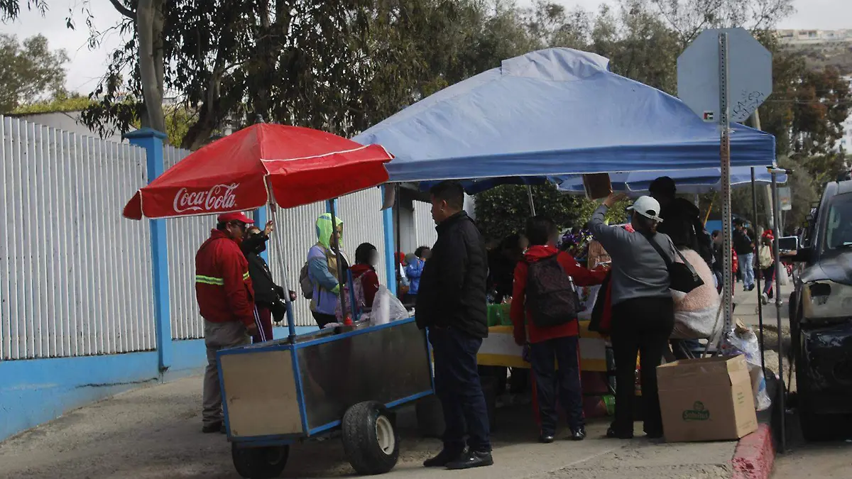 Puesto-comida-escuela