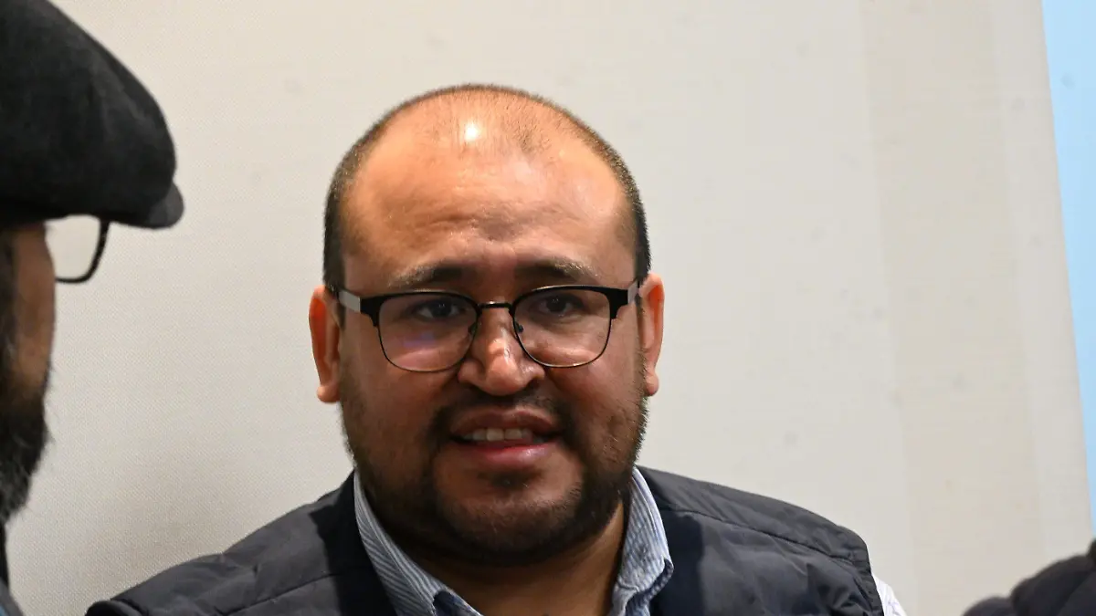 Aaron Morales-pro salud