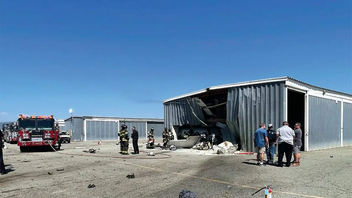 Colisión avionetas california