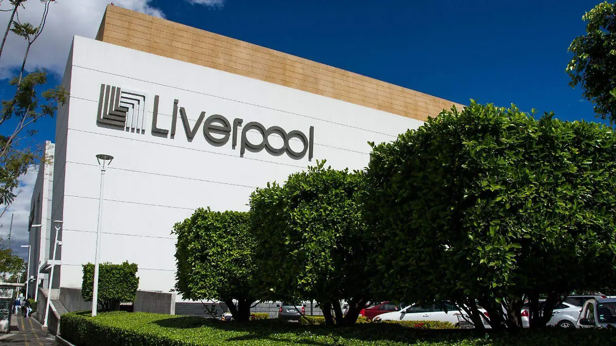 484060_Liverpool Fachada_web