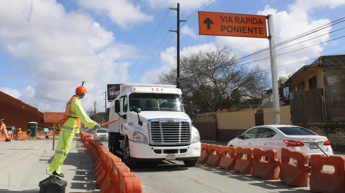72 AG OBRAS AVENIDA INTERNACIONAL