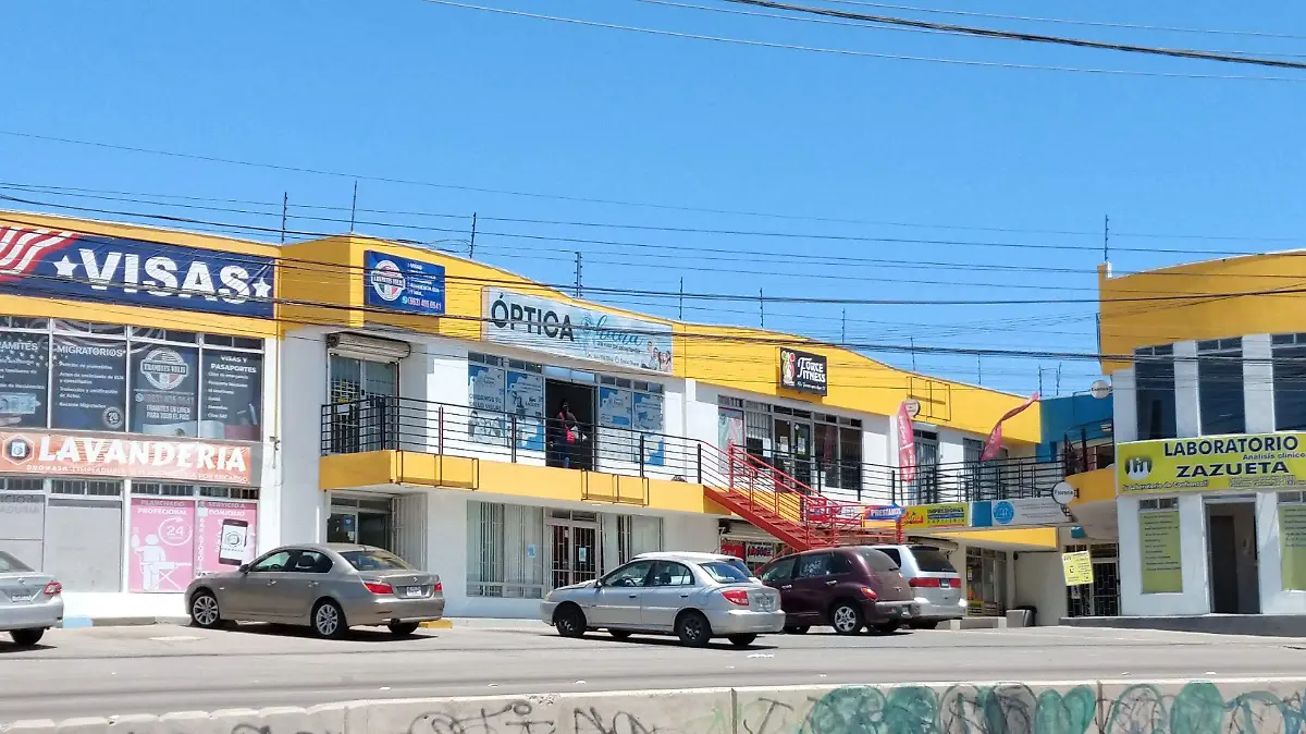 70 AG Comercios