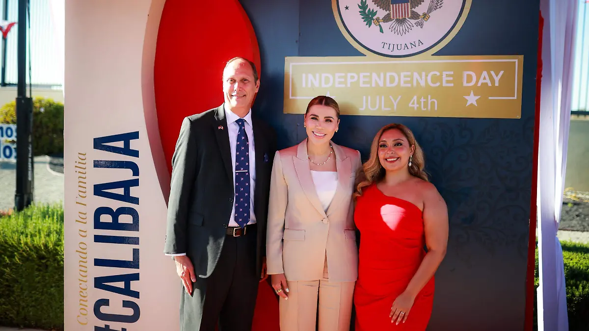 Christopher Teal-Marina del Pilar