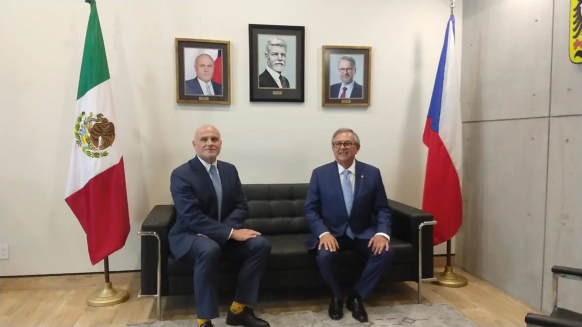 José Antonio González y Tomas Hart