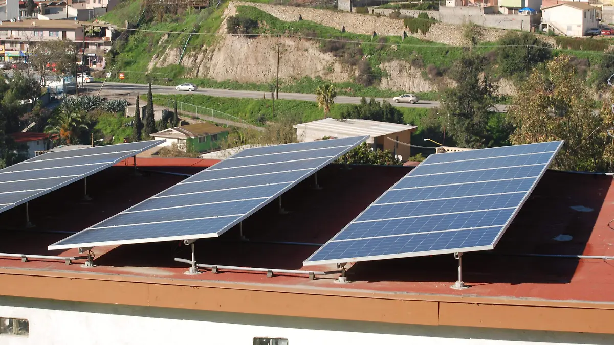 74-cl-paneles solares (2)