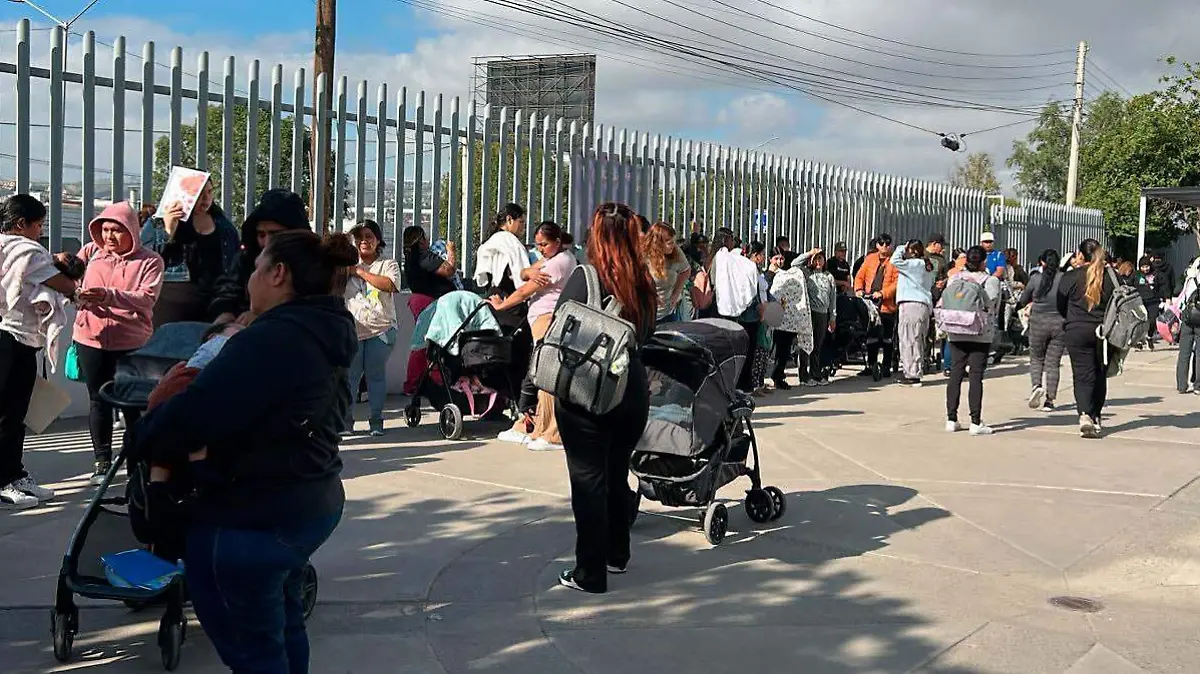 72-cl-largas filas para vacunas en la juridiccion de salud-1