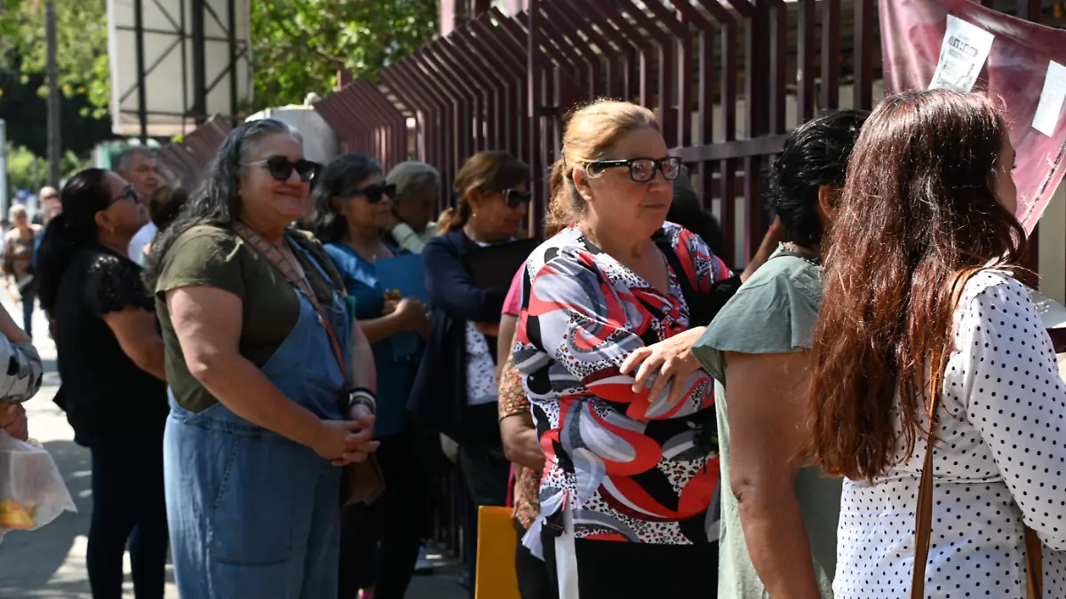 10-cl-mujeres -(3)