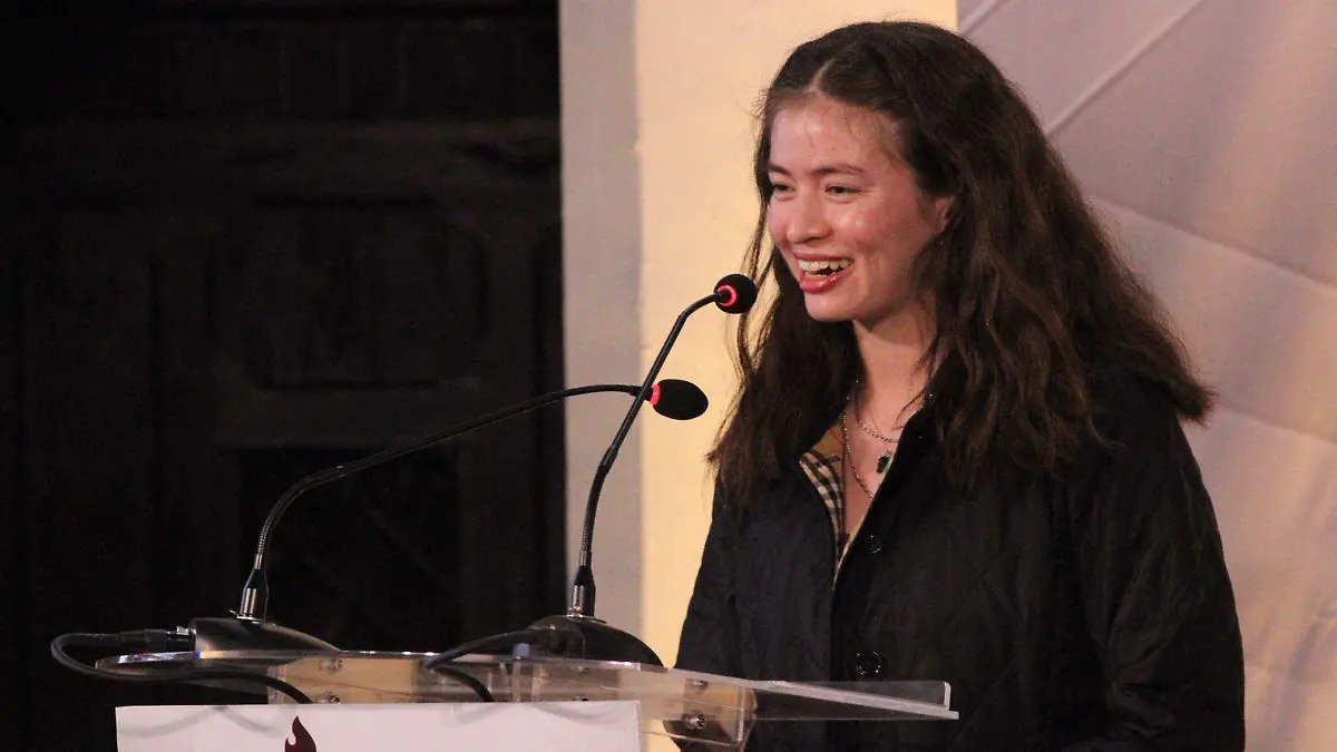 WhatsApp Image 2025-11-14 at 21.53.26