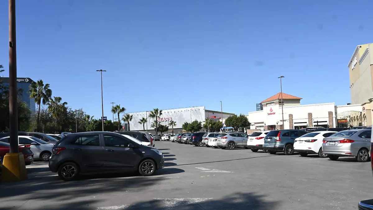 71-cl- estacionamientos de plazas comerciales-1