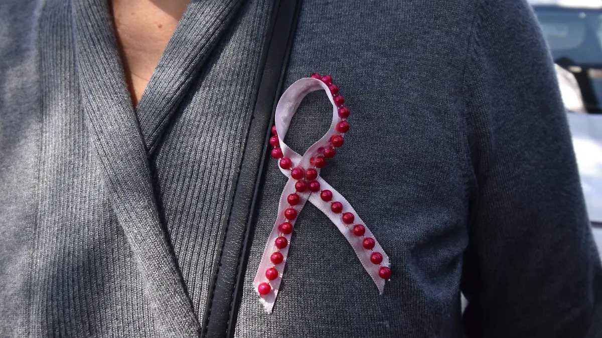 10-cl-mujeres con cancer-3