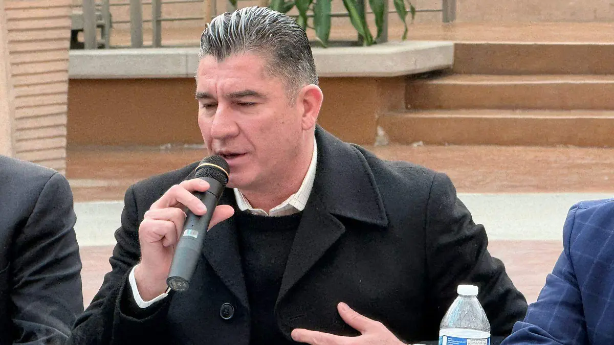 Edgardo-Flores-Campbell