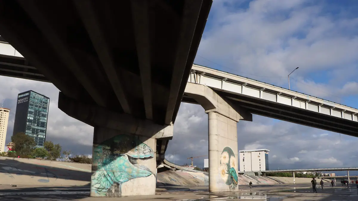 puentes vehiculares-canal rio tijuana (3)