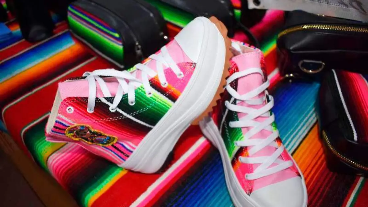 Tenis-sarape-Contla-(6)