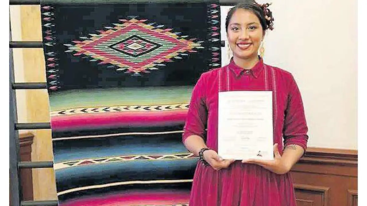 artesana ganadora premio