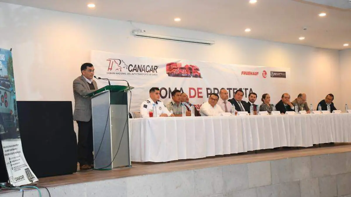 Rinde protesta la delegación de Canacar en Tlaxcala