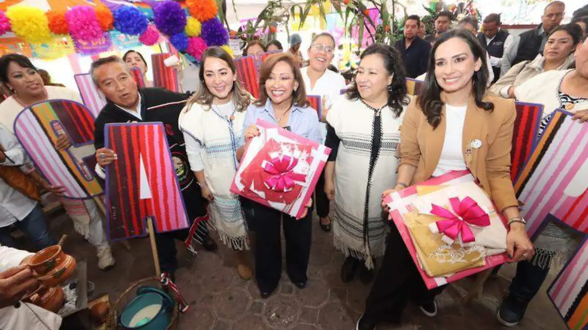 En el marco del Día Mundial de la Alimentación, en el domo blanco del recinto ferial se realizó una muestra gastronómica con la participación de cocineras de todos los municipios de Tlaxcala  