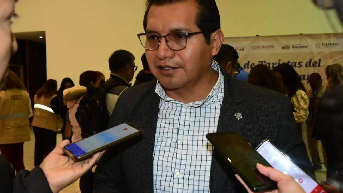 CARLOS LUNA TANDAS