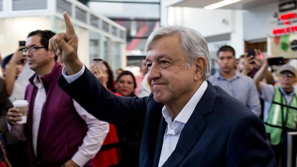 AMLO_aeropuerto-Tijuana