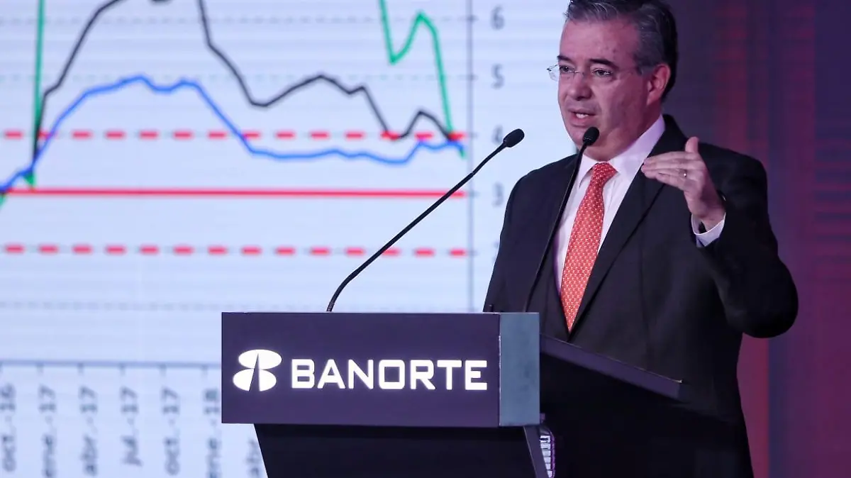 Alejandro-Díaz-deLeón-banxico-ROBERTOH