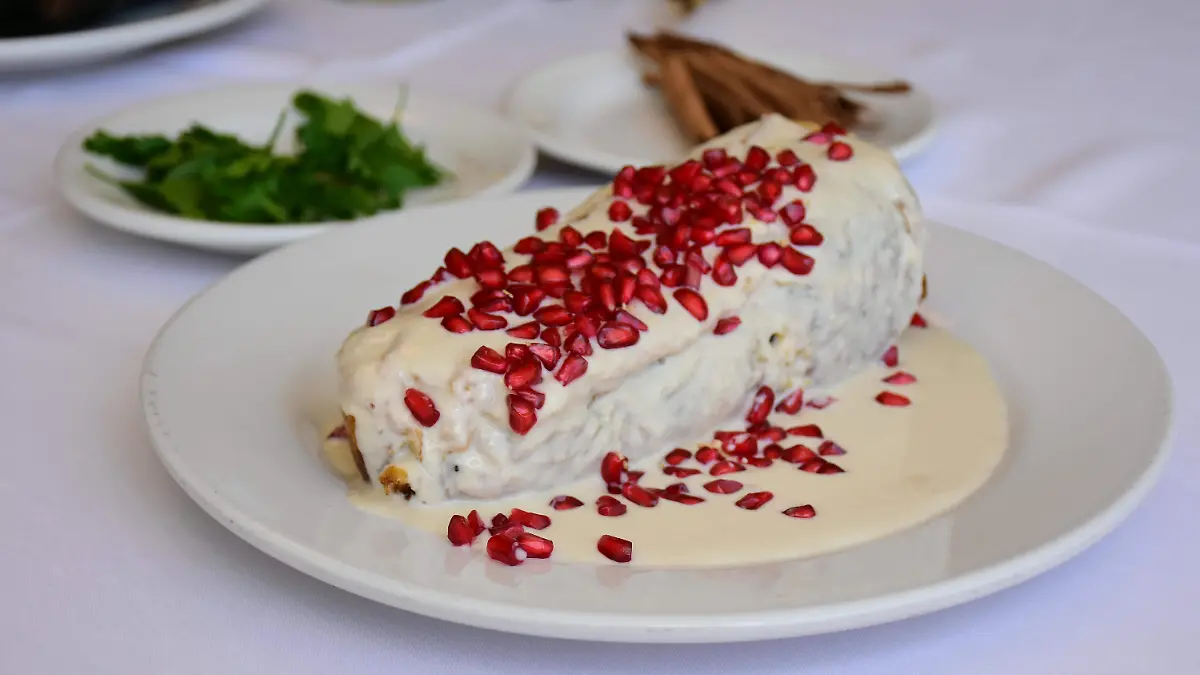 chiles en nogada (7)
