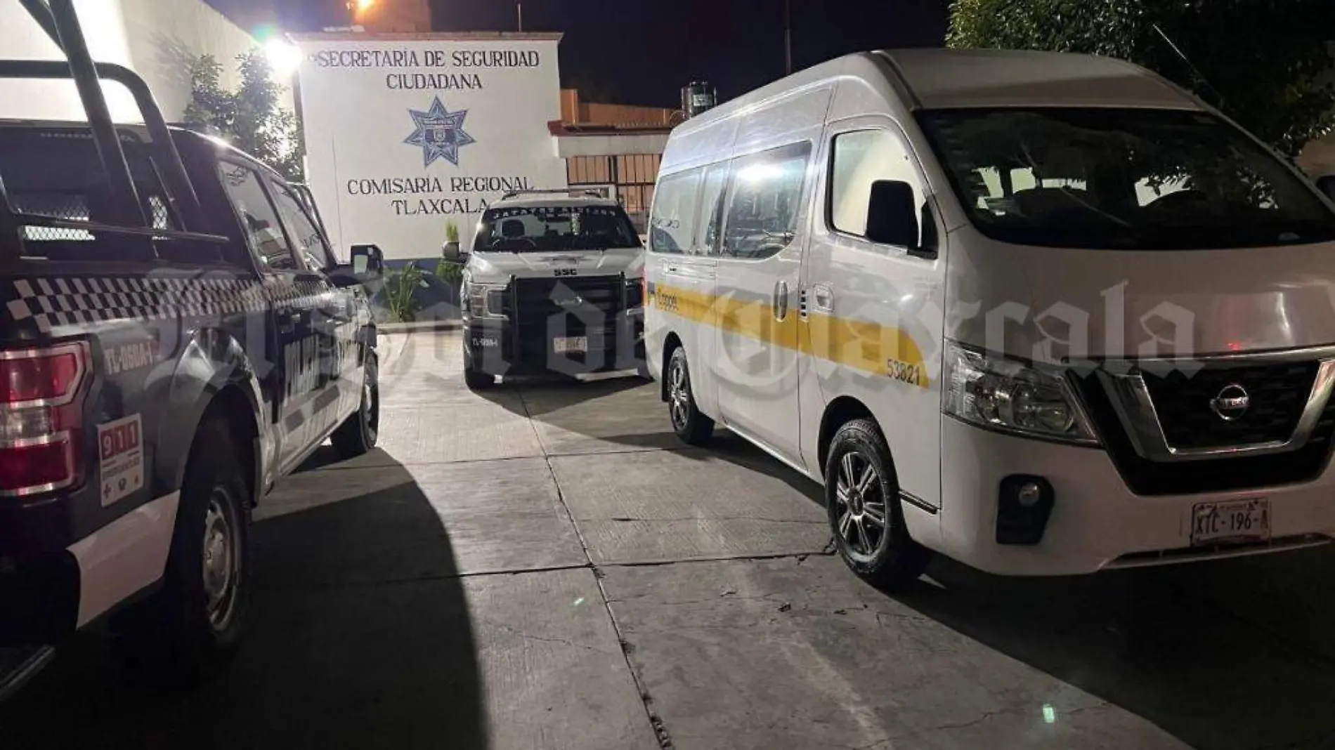 Recupera la SSC camioneta robada por normalistas de Panotla 2