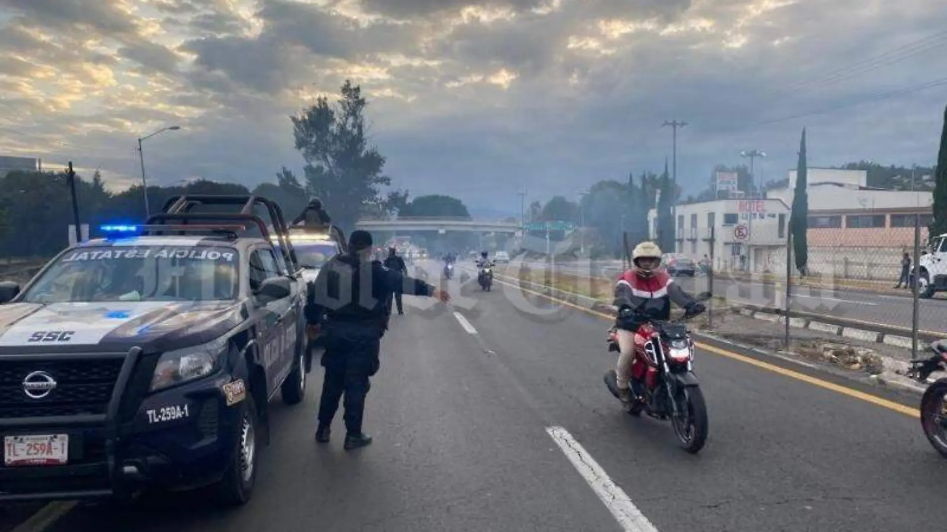 Enfrentamiento policías vs normalistas